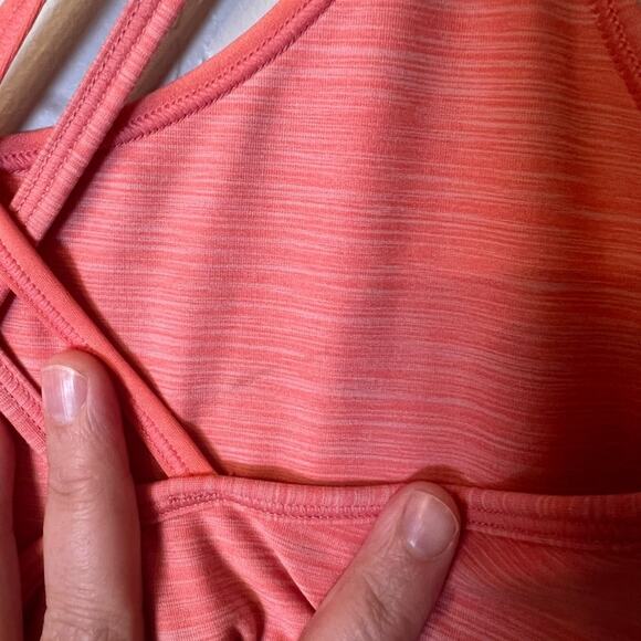 NWT FourLaps Vitality Sports Bra Blush Size Medium - Picture 6 of 10